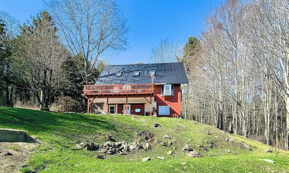Pittsfield House | Tranquil apartment w/mountain views, pond, patio, a/c, kitchenette
