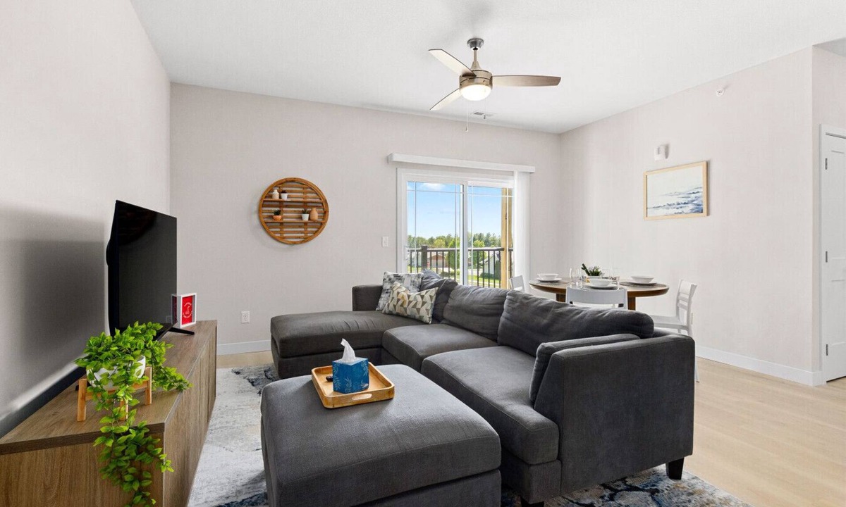 Orange Prairie Apartment | Unit 204 at Summershade
