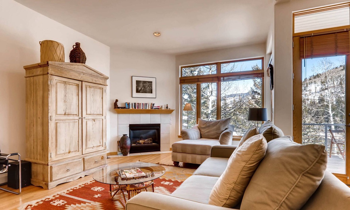 Vail Condo | Views, Bright Spacious Vail Villa, SAV4B