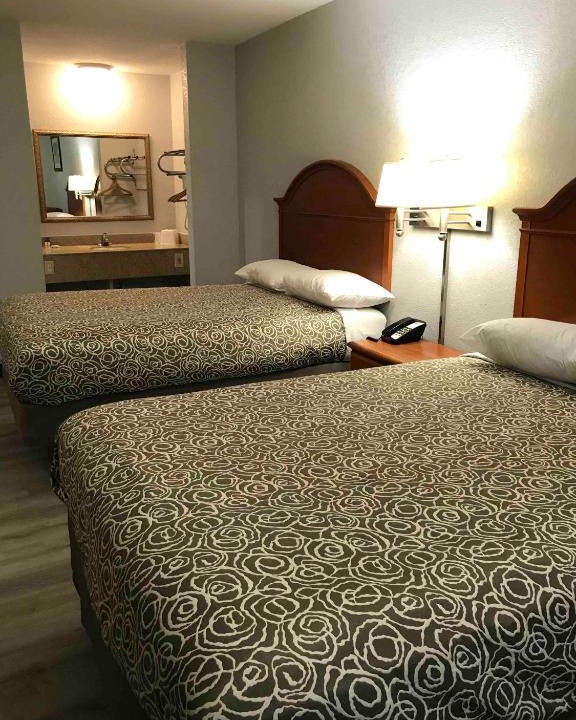 Checotah Hotel | Walnut Inn - Checotah