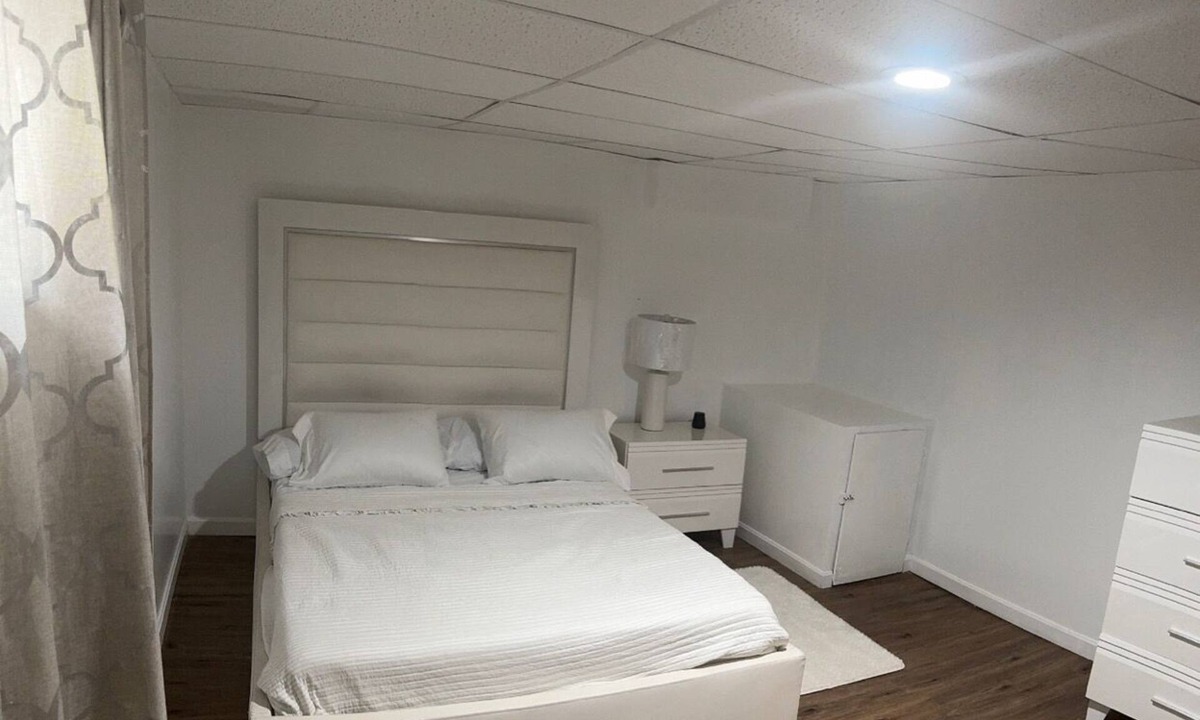 Johnston Apartment | Welcome to our comfy 2-bedroom basement apartment. perfect for hosting 2 couples