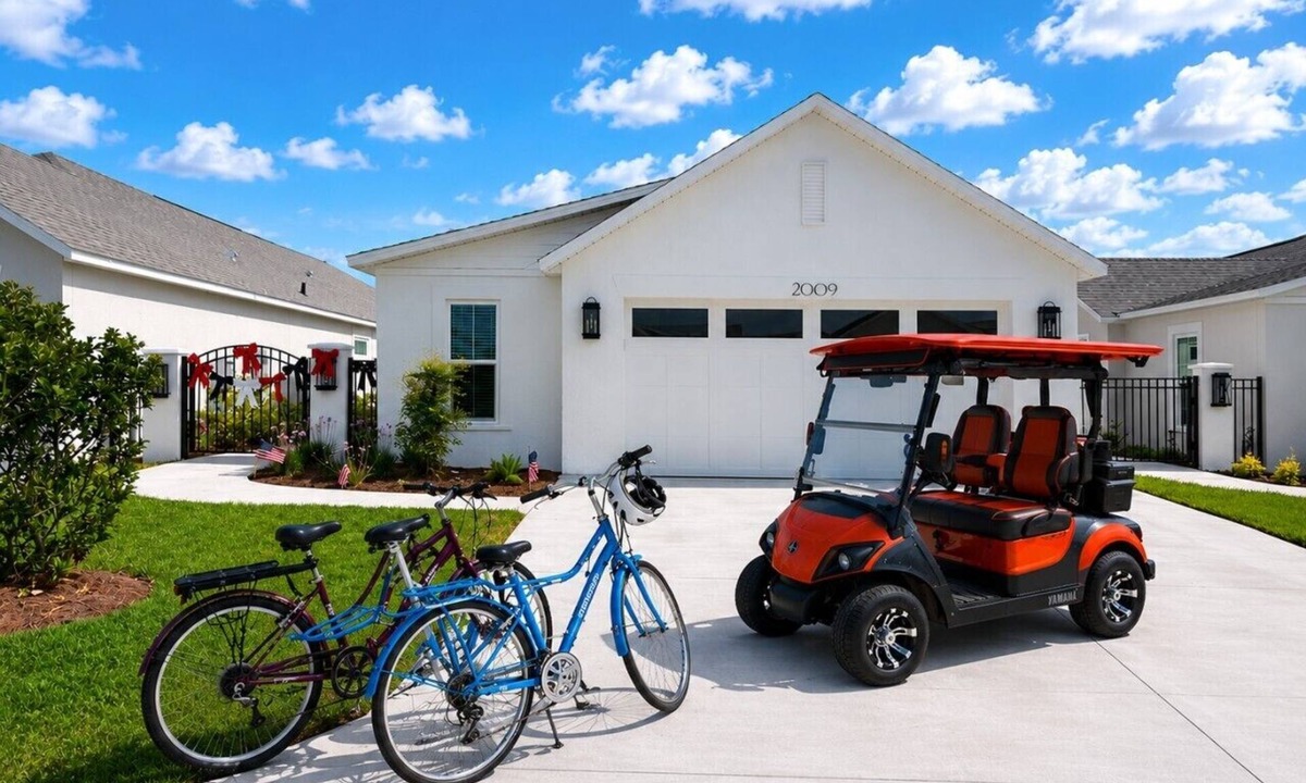 Candler House | Well Point Santino Escape at The Villages