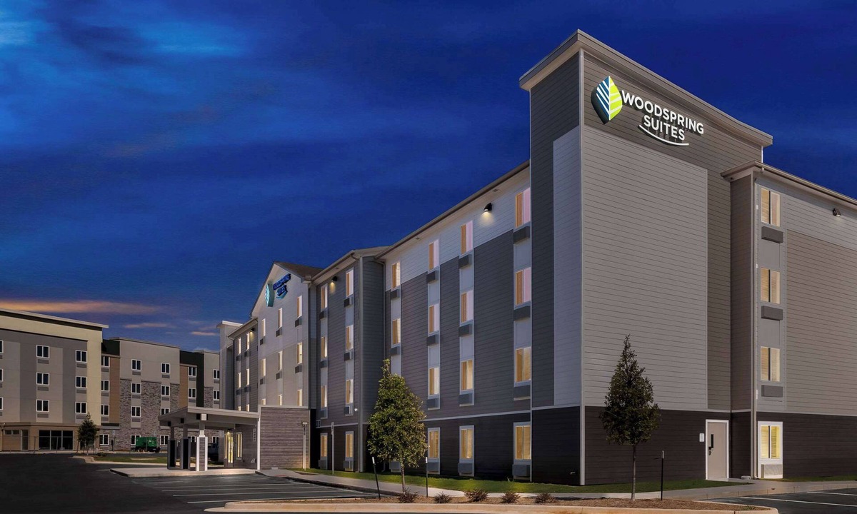 Huntsville Hotel | Woodspring Suites Huntsville - Research Park
