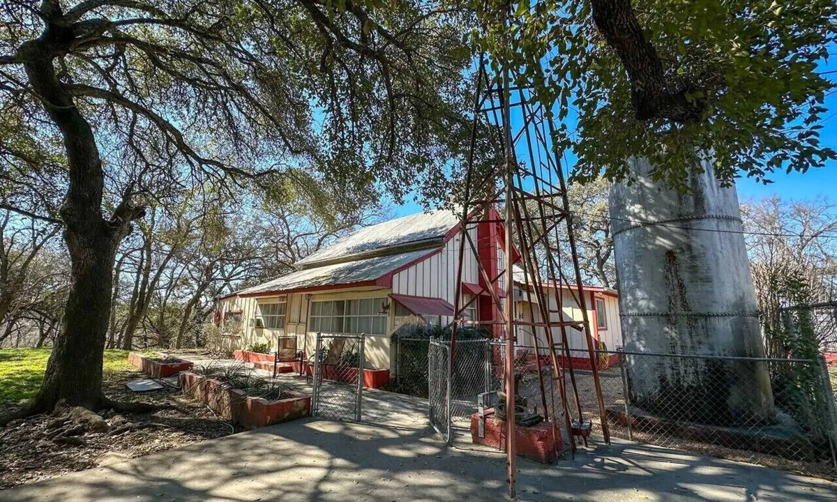New Braunfels House | York Creek Cottage `The Walheifer Haus`