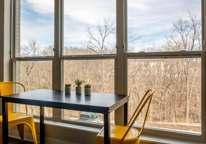 Frontdesk | Stylish 1BR Apt Near Theater in Ames