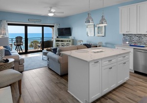 Gulf Front, Stunning Views & Near to Seaside + Free Attraction Tickets!
