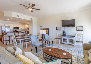 Legacy 202 - Newly Renovated Gulf Front Condo With Community Pool And 2 Bikes