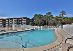 Seagrove Highlands 2105 - 30A, Community Pool, Bikes Included, Near Seaside!