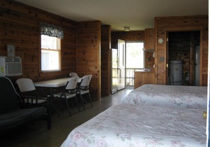 Virginia Landing Camping Resort Cabin 6