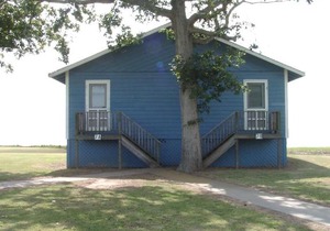 Virginia Landing Camping Resort Cabin 16