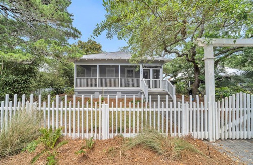 Grayton Beach House | 117 m² House ∙ 3 bedrooms ∙ 9 guests