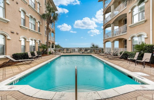 Seacrest Condo | 135 m² Condo ∙ 3 bedrooms ∙ 8 guests
