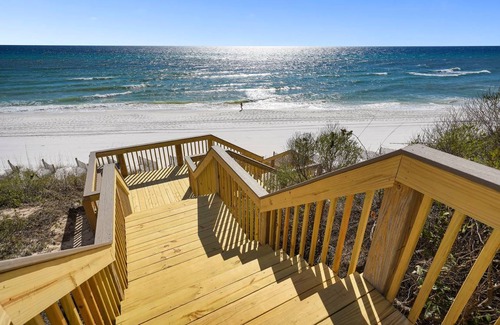 Seacrest Condo | 142 m² Condo ∙ 3 bedrooms ∙ 8 guests