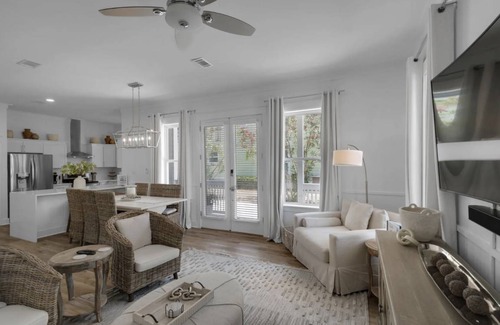 Village of Sugar Beach House | 206 m² House ∙ 5 bedrooms ∙ 14 guests