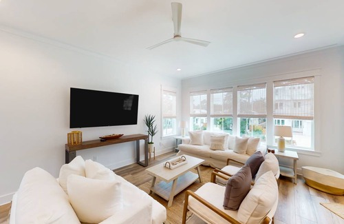 Seagrove Beach House | 208 m² House ∙ 4 bedrooms ∙ 10 guests