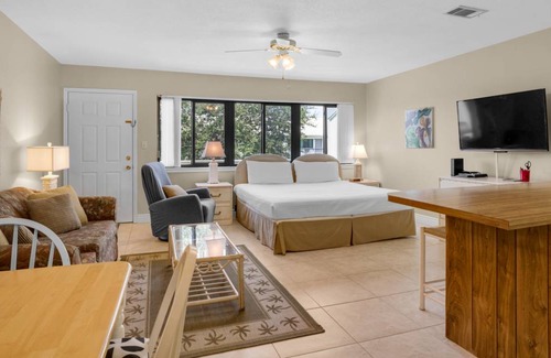 Seagrove Beach Apartment | 47 m² Apartment ∙ 4 guests