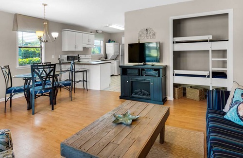 Seagrove Beach Apartment | 60 m² Apartment ∙ 1 bedroom ∙ 6 guests
