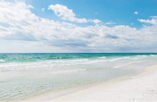 Seagrove Beach Condo | 96 m² Condo ∙ 3 bedrooms ∙ 6 guests