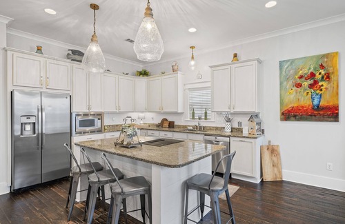 Magnolia Dune House | Community Pool + Short Walk To Beach Access- Sunny Day by Royal Destinations