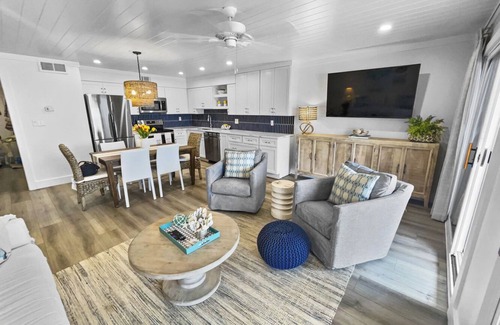 Seagrove Beach Condo | "Endless Waves-208" | Beachfront | Stunning Beach Views | Bike to Seaside