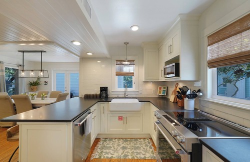 Seaside House | Just Renovated New Tower w/Stunning Gulf Views + 2 Adult Bikes!