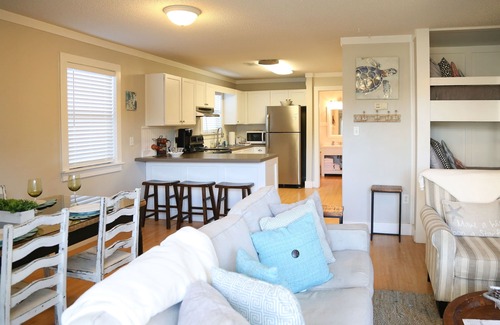 Seagrove Beach Condo | Moon Pie- Steps to Beach- Heated Pool!