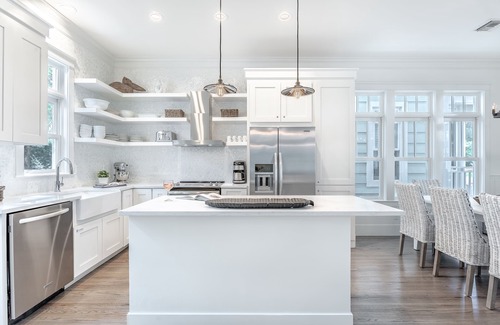 Seaside House | Seaside "Phenomenon"| 3 BR| Sleeps 8| 2 KINGS |Bikes