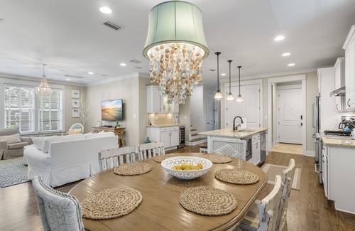 WaterSound West Beach House | Spacious Cottage-3 Bikes-Huge open living area, Community Pool/Heated Seasonally