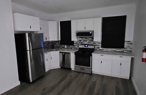Queens Apartment | 1 Bd - Near JFK, Quiet and Entertaining, Everything for 1 night or 1 month