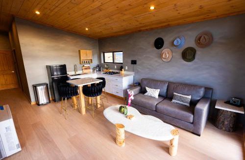 Valle Villa | #1 Rated Stargazing South Rim Grand Canyon Tiny Home