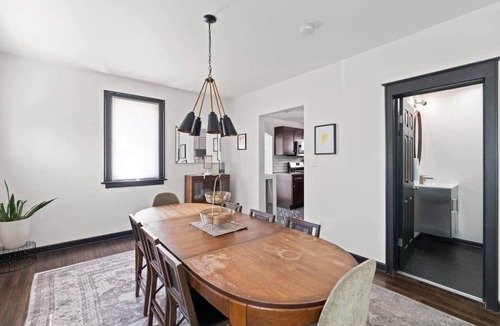 Bay View House | 10/10 Bay View Location - Beautiful home sleeps 10