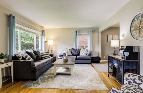Finneytown House | 10 Mi to Dtwn Cincinnati: Home w/Patio & Yard!