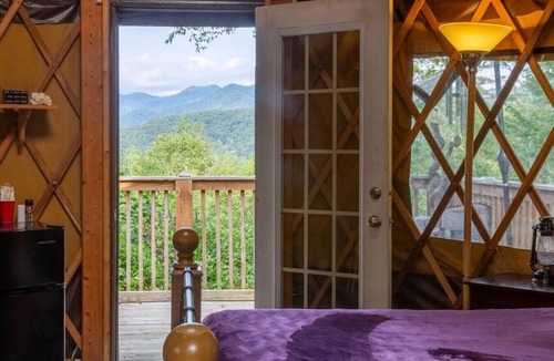 Cullowhee RV Rental | 100 Acre Reserve | River Access, Endless Adventure