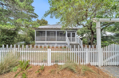 Grayton Beach House | 117 m² House ∙ 3 bedrooms ∙ 9 guests