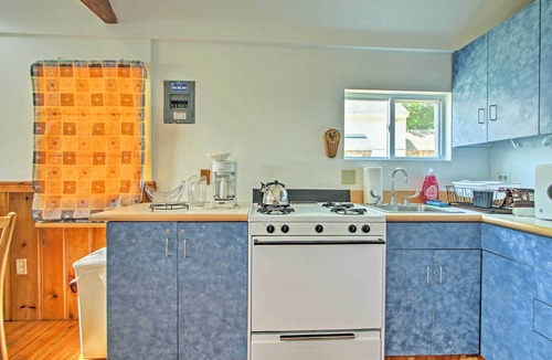 Rumney Cabin | 12 Mi to Tenney Mountain: Stinson Lake Retreat!