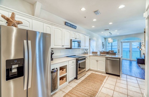 Seacrest Condo | 135 m² Condo ∙ 3 bedrooms ∙ 8 guests