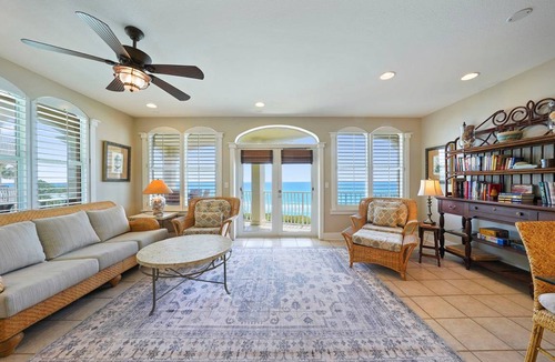 Seacrest Condo | 142 m² Condo ∙ 3 bedrooms ∙ 8 guests