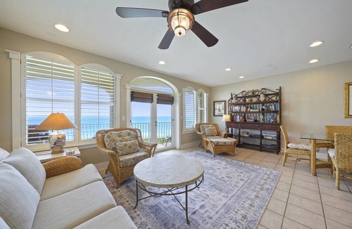 Seacrest Condo | 142 m² Condo ∙ 3 bedrooms ∙ 8 guests