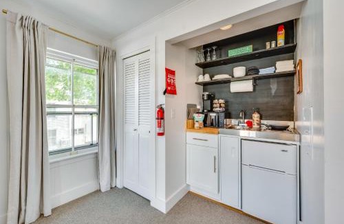 Waterbury Apartment | 15 Mi to Stowe Mountain Resort: Main Street Studio