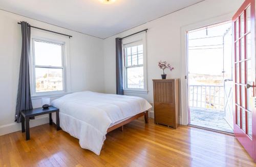 Oak Square House | 154 Quite & Bright & Spacious Apt in Brighton