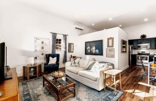 Dune Allen Beach Apartment | 1BR Apt. w KING Bed on 30A .4 mi to Beach