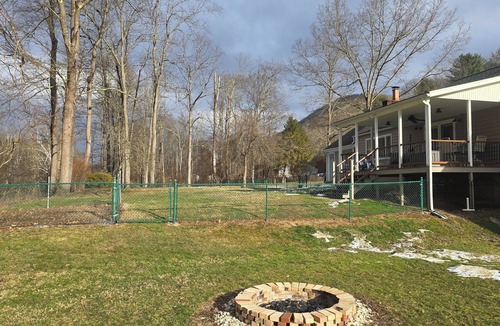 Emporium House | 2 bed/2 bath home w/fenced yard in the heart of the PA Wilds