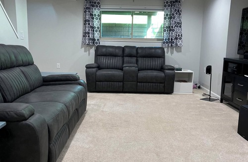 Blue Ash Condo | 2-bedroom condo in convenient Blue Ash. Walk to grocery, restaurants, etc