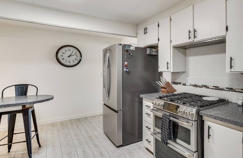 Puyallup House | 2 Mi to Fairgrounds & Dtwn Puyallup! Family Escape
