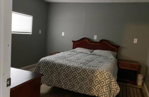 Darfork Apartment | 2 minute drive to ARH Hospital and UK n2 minute walk to Perry County Park