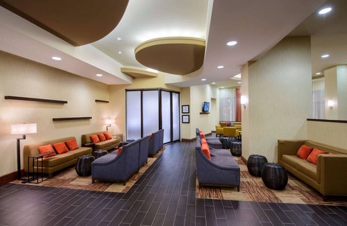 Mount Vernon Triangle Hotel | 2 Modern King Room in DC Downtown Close to Metro and Convention Center