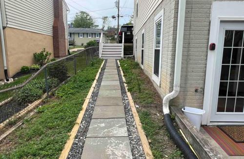 Nauck Apartment | 25 - Luxury 3 BR 1 and half Baths, Lower Level Unit, and Nonsmoking