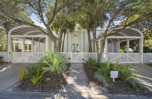 Seaside House | 255 m² House ∙ 3 bedrooms ∙ 8 guests