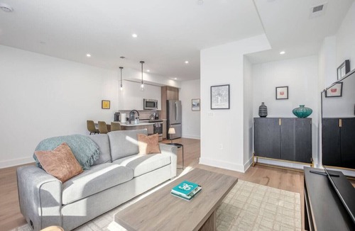 Southeast Hotel | 2BR Capitol Hill Apt w/Balcony - 3 Min to Metro!