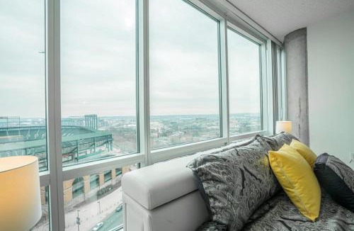 Downtown West Apartment | 2BR Furnished Apartment in Baltimore Downtown apts